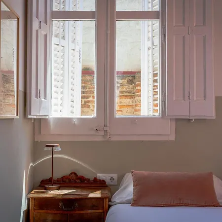 Verdi 254 Bed & Breakfast Barcelona