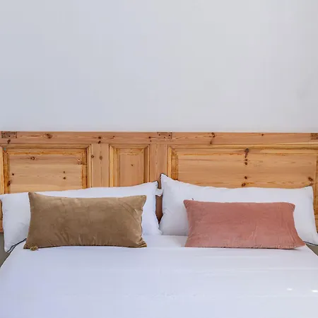 Verdi 254 Nocleg ze śniadaniem