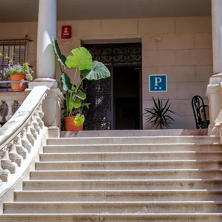 לינה וארוחת בוקר Verdi 254